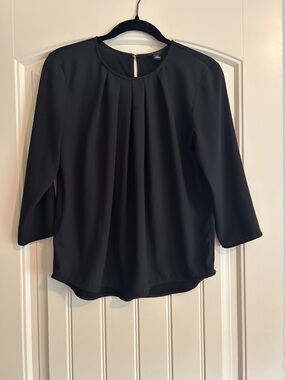 Ann Taylor Black Pleated Women's Blouse
